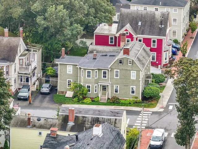 $484,900 | 45 Boardman Street, Unit 1, Newburyport, MA 01950