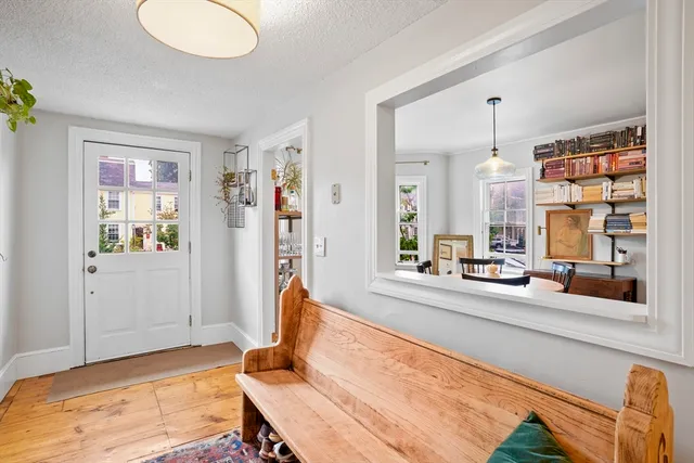 $484,900 | 45 Boardman Street, Unit 1, Newburyport, MA 01950