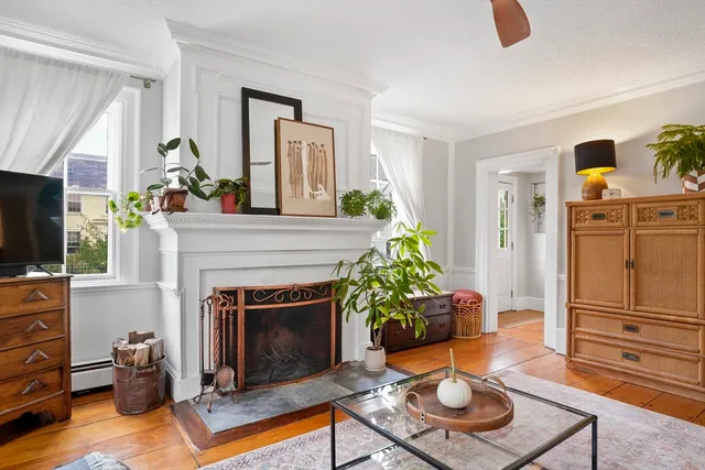 $484,900 | 45 Boardman Street, Unit 1, Newburyport, MA 01950