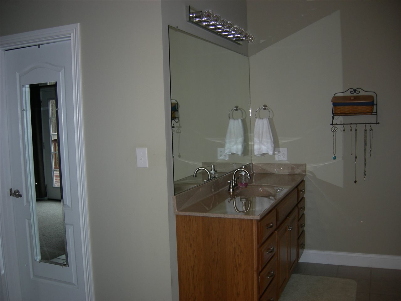 5079 East Lentz Road Bloomington, IN 47408 - Photo 15 of 27 Gallery Image 15