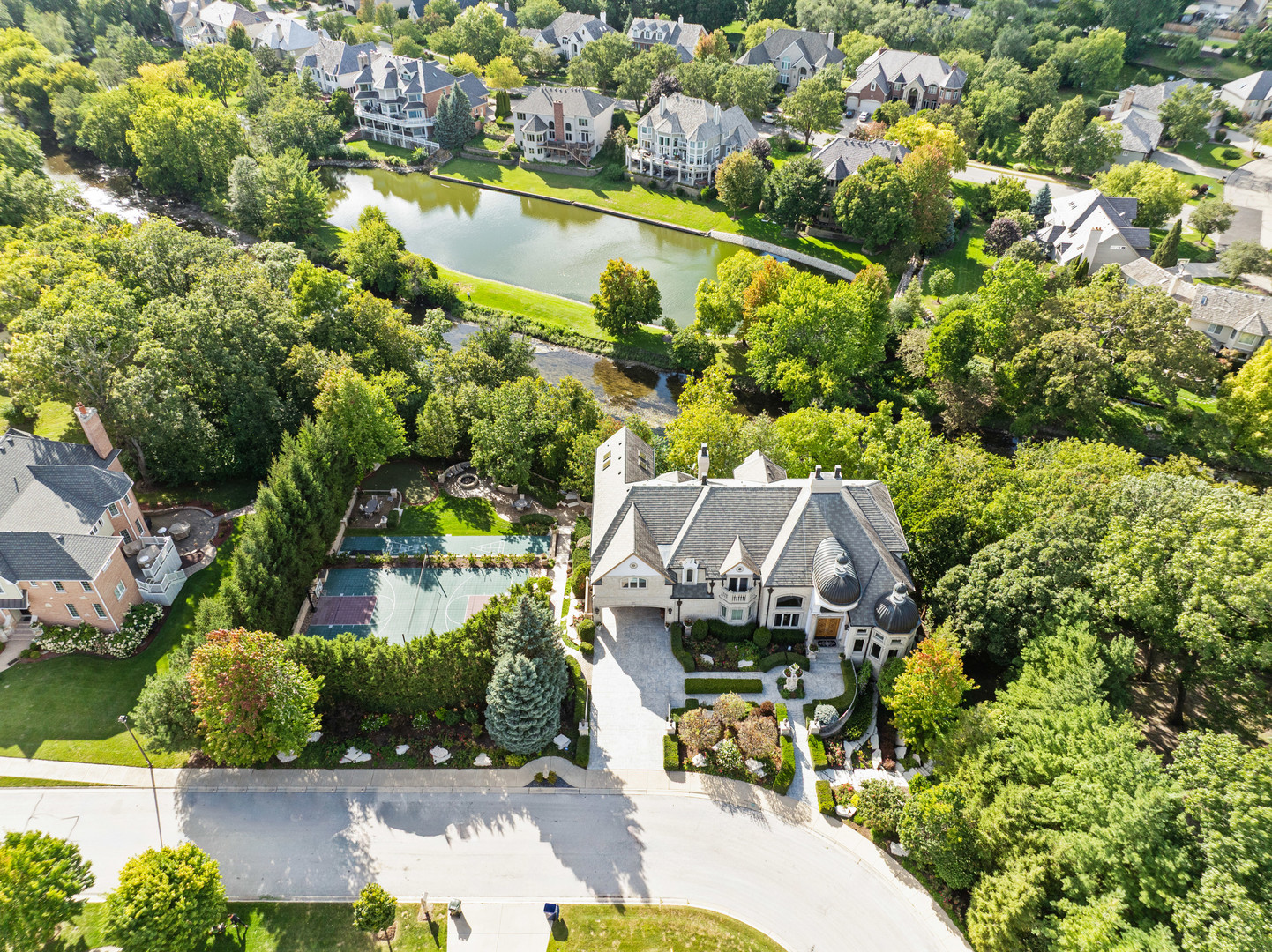 51 Ford Lane Naperville, IL 60565 - Photo 2 of 50