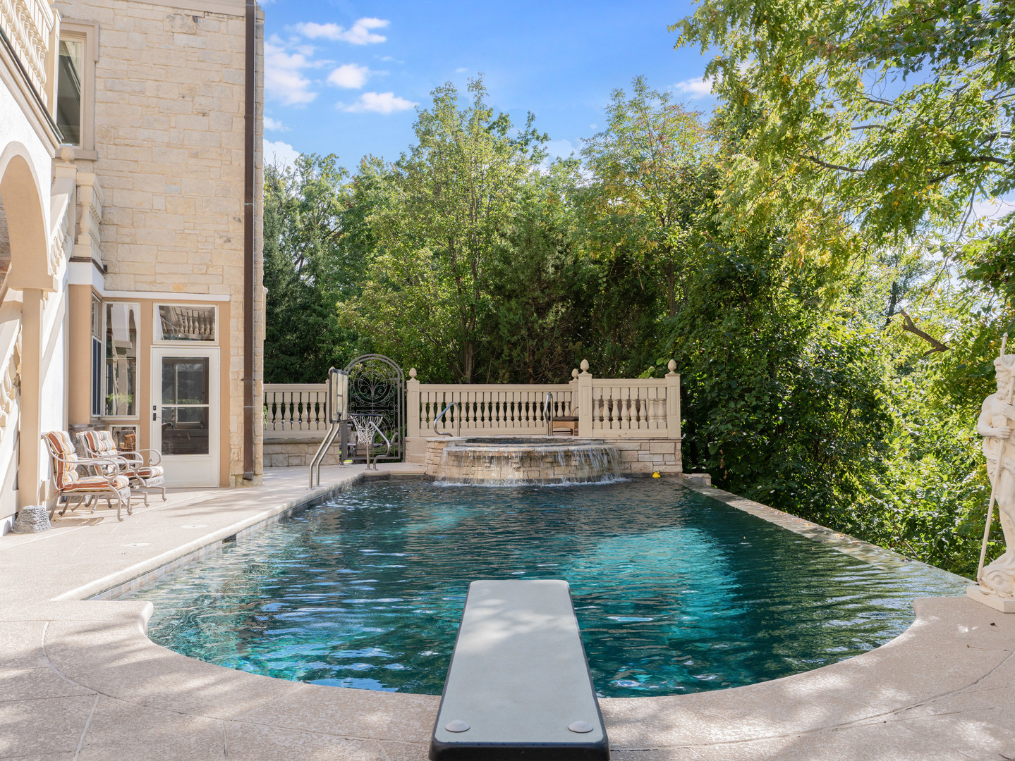 51 Ford Lane Naperville, IL 60565 - Photo 8 of 50