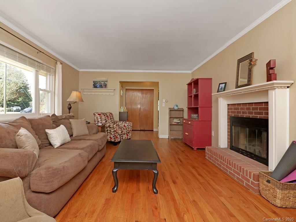 269 Allison Road Brevard, NC 28712 - Photo 14 of 34 Gallery Image 14