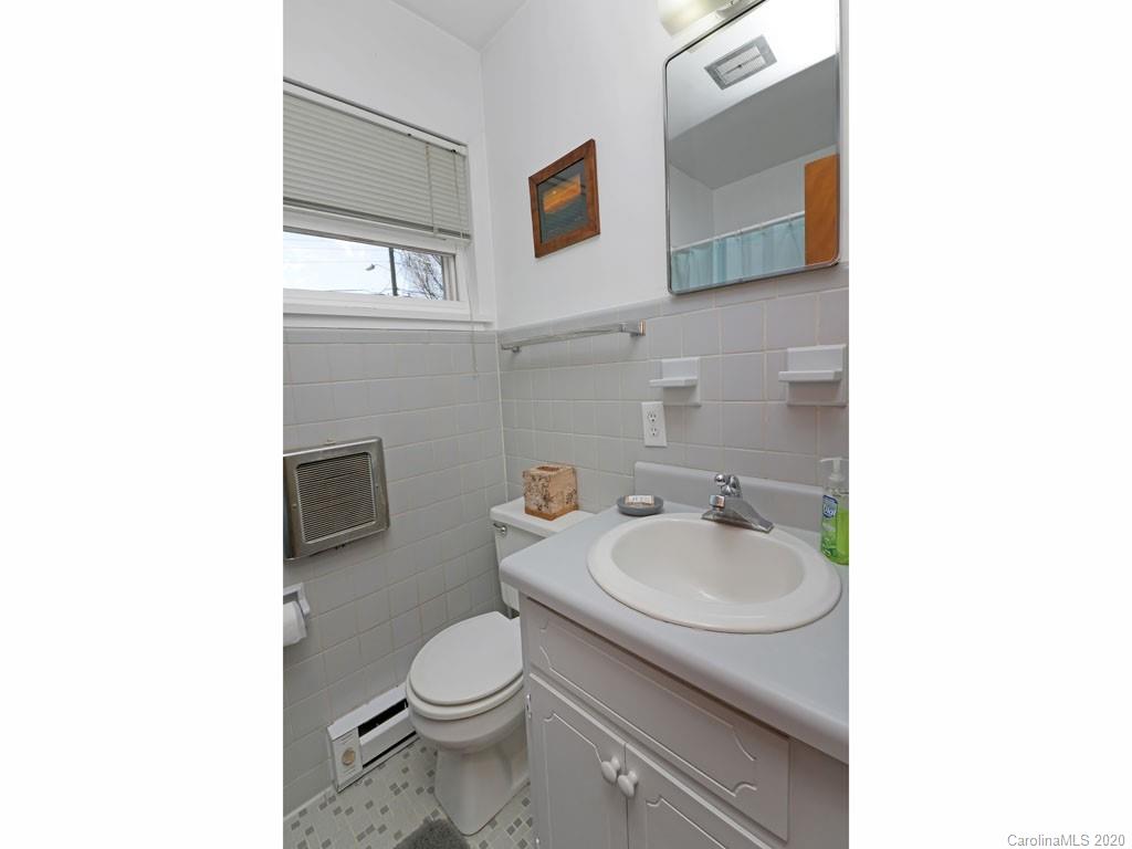 269 Allison Road Brevard, NC 28712 - Photo 27 of 34 Gallery Image 27