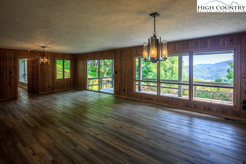 2039 Hickory Boone, NC 28607 - Photo 17 of 38 Gallery Image 17