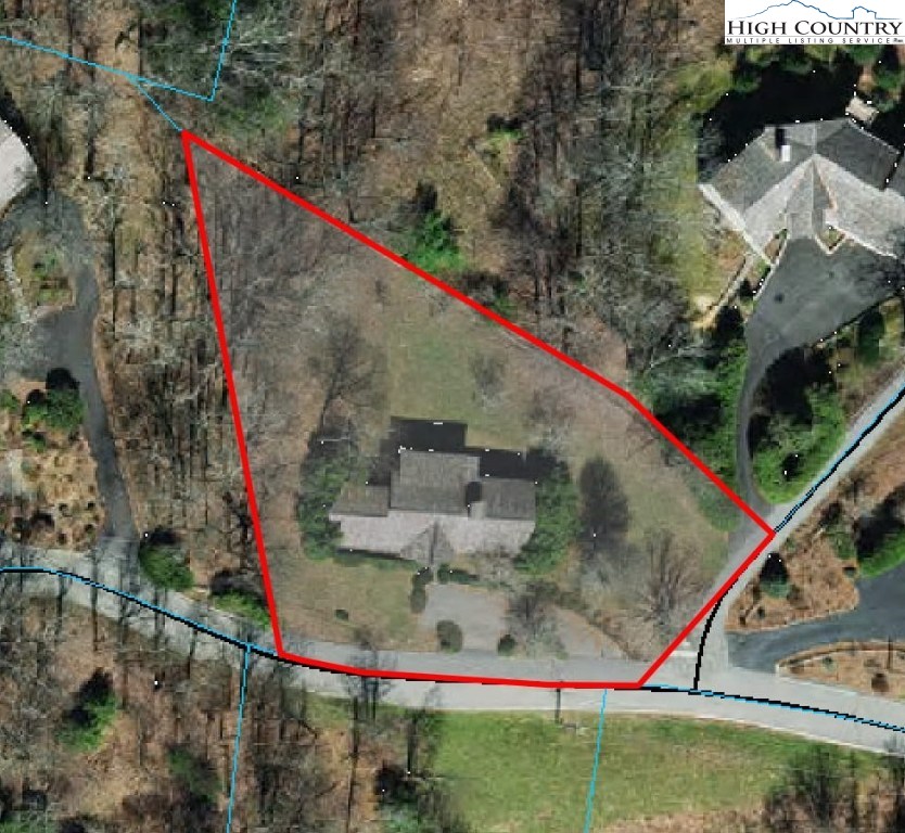 2039 Hickory Boone, NC 28607 - Photo 36 of 38 Gallery Image 36
