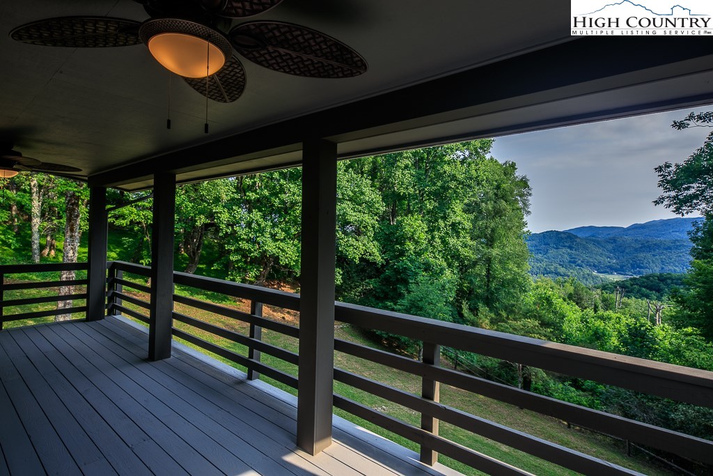 2039 Hickory Boone, NC 28607 - Photo 10 of 38 Gallery Image 10