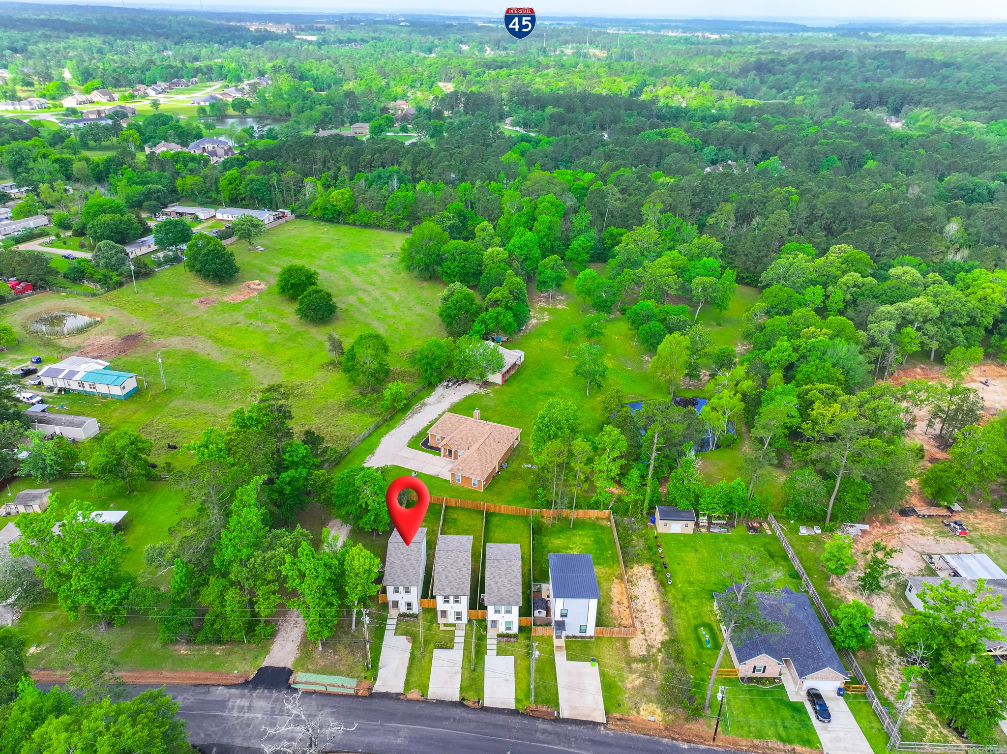 15301 Coaltown Road Willis, TX 77378 - Photo 5 of 22
