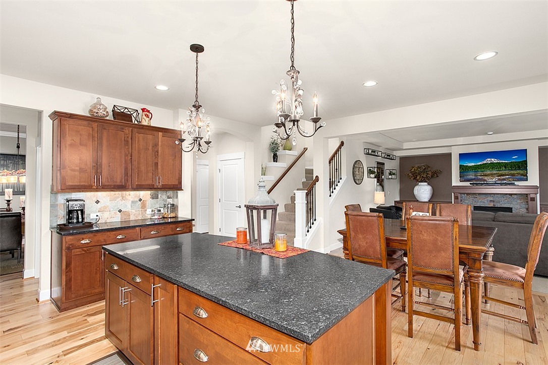 6317 Southeast 2nd Street Renton, WA 98059 - Photo 7 of 25