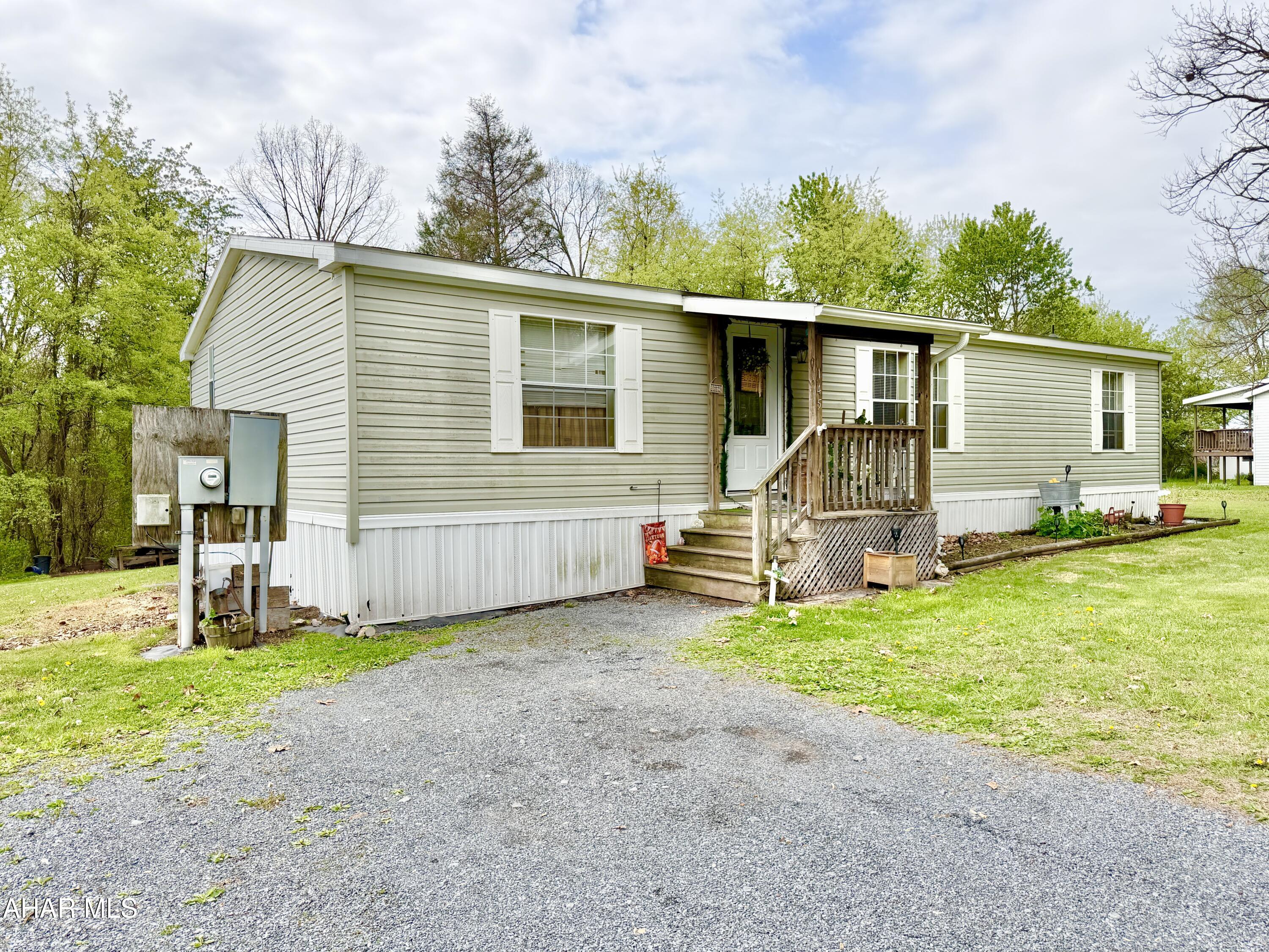 134-145 Crestview Road Breezewood, PA 15533 - Photo 3 of 41