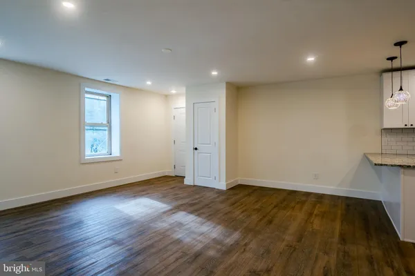 $2,195 | 21 Gay Street, Unit 302, Phoenixville, PA 19460