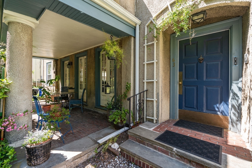 63 Winthrop Road, Unit 1 Brookline, MA 02445 - Photo 1 of 24