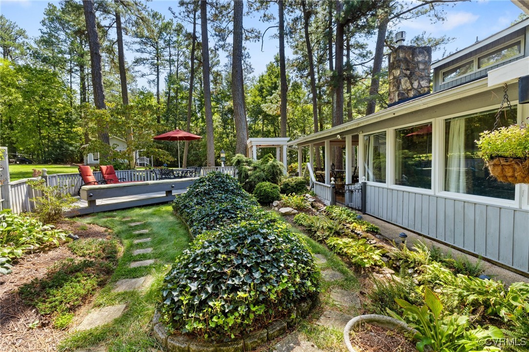 281 Echo Meadows Road Rockville, VA 23146 - Photo 29 of 50 a view of a garden with patio