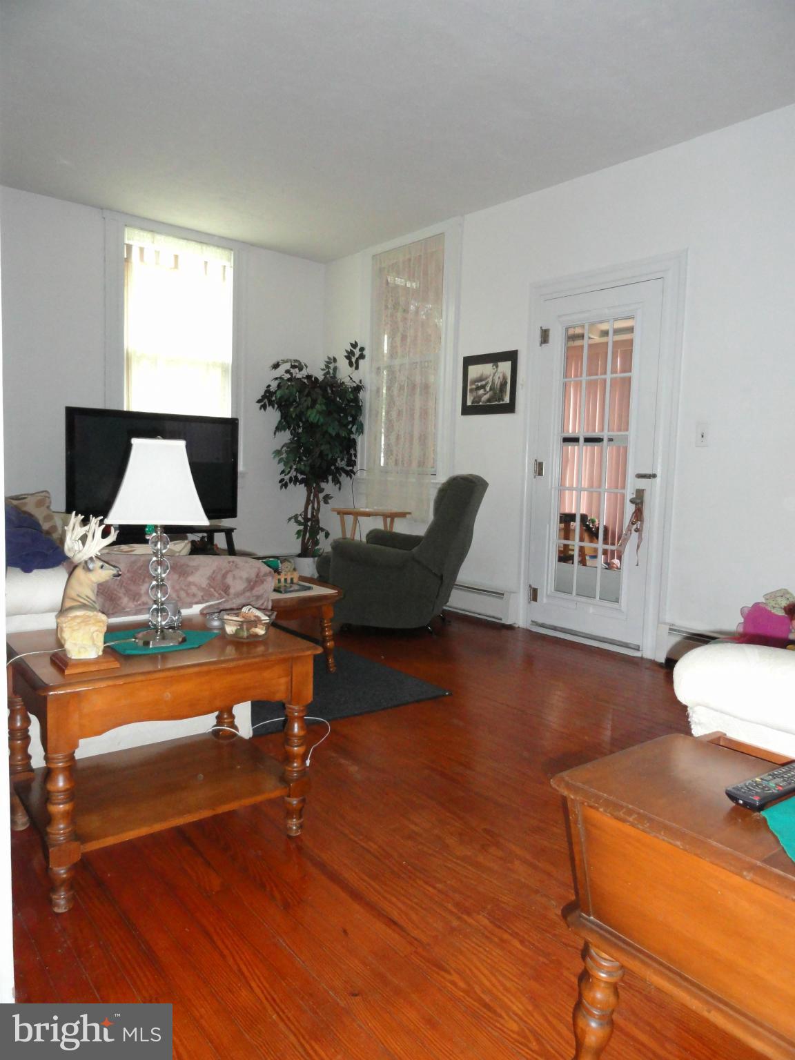 11488 Lynch Road Worton, MD 21678 - Photo 14 of 19 Living Room