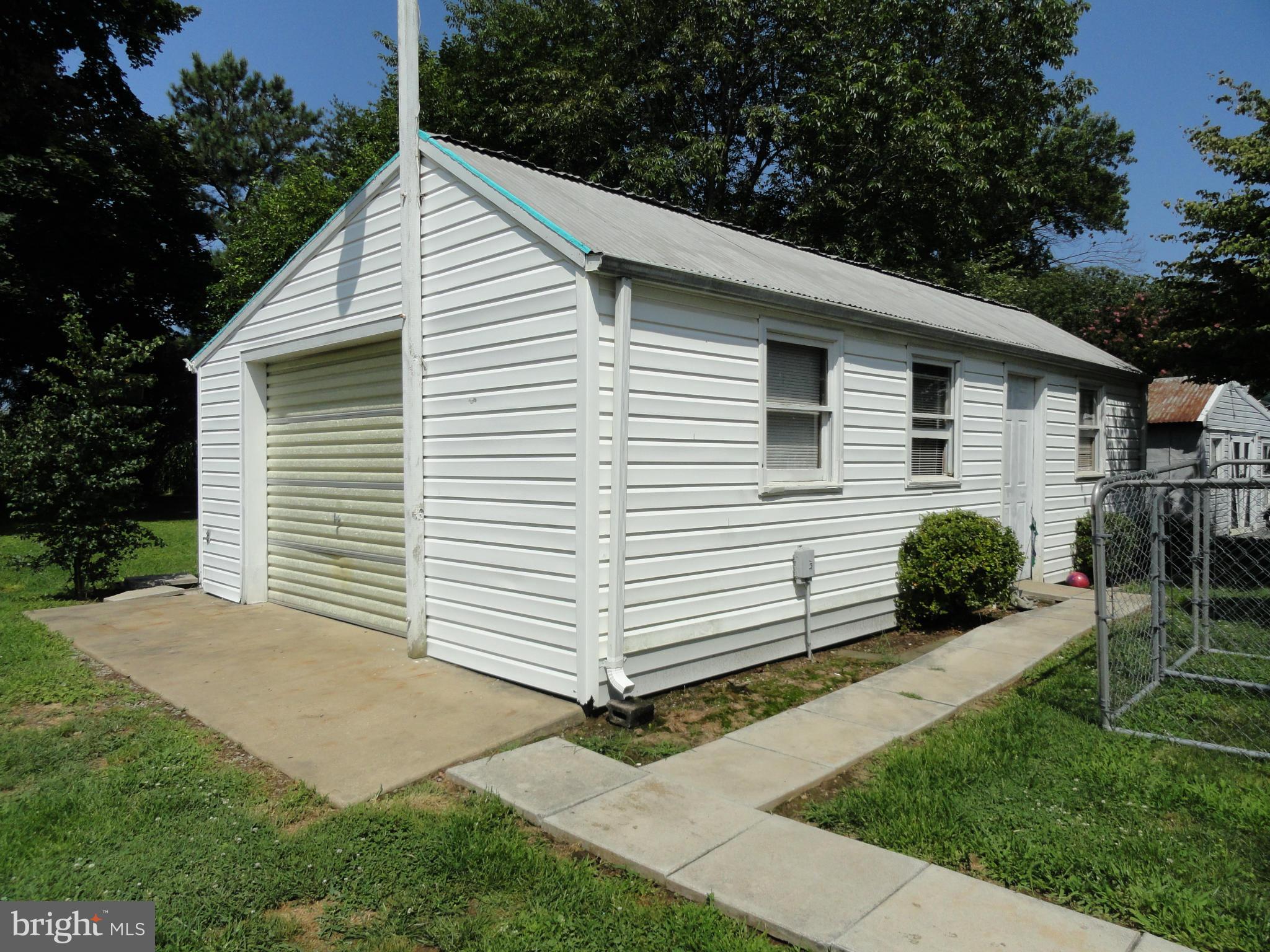 11488 Lynch Road Worton, MD 21678 - Photo 3 of 19 Large detached garage