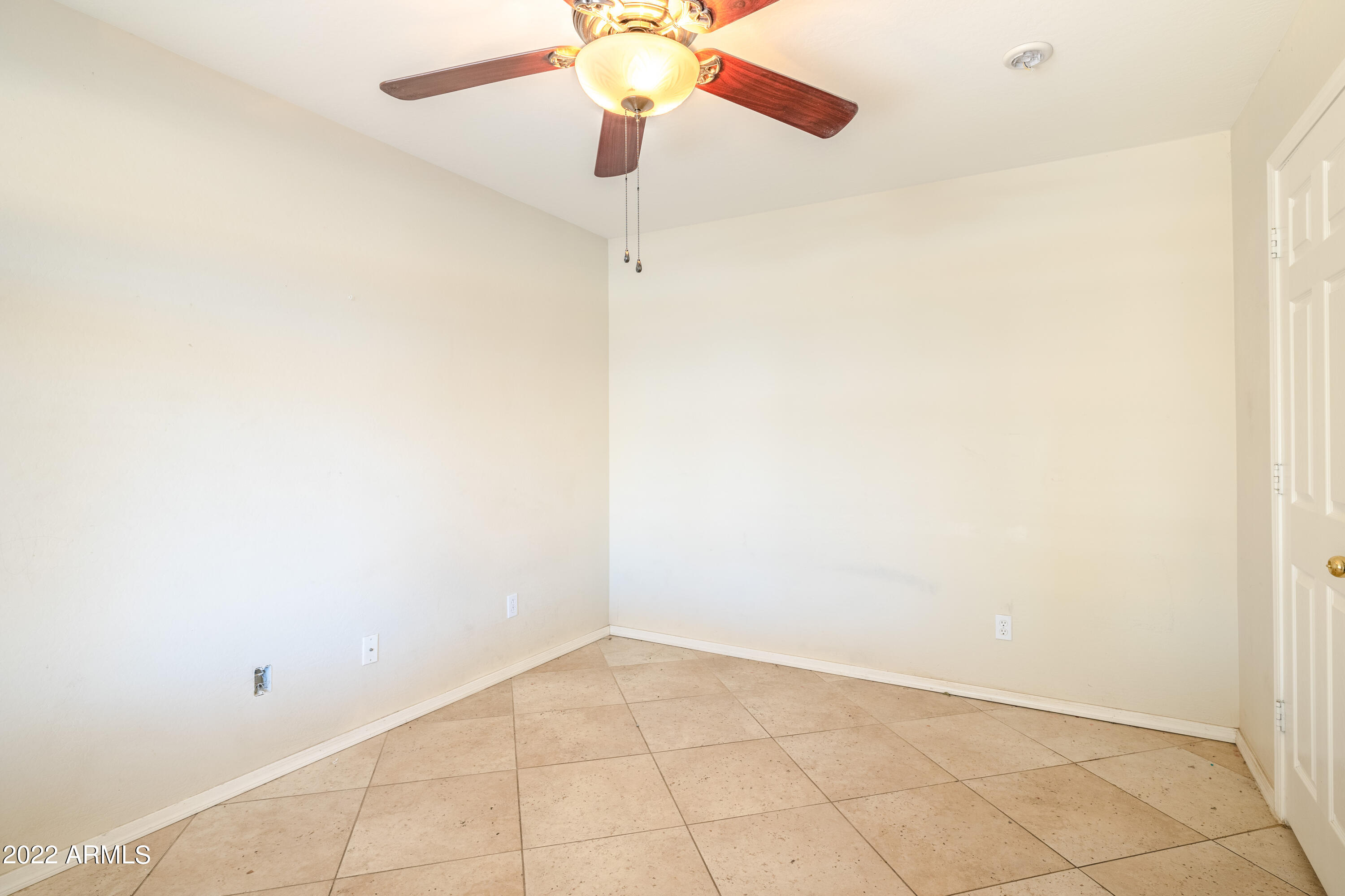 3233 West Pecan Road Phoenix, AZ 85041 - Photo 6 of 35 Den