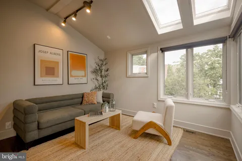 $1,895,000 | 148 West Highland Avenue, Philadelphia, PA 19118
