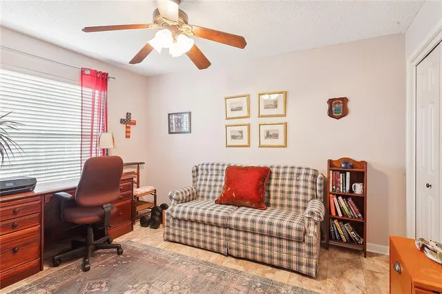 $1,900 | 2005 Audubon Trace, Unit 2005, Jefferson, LA 70121