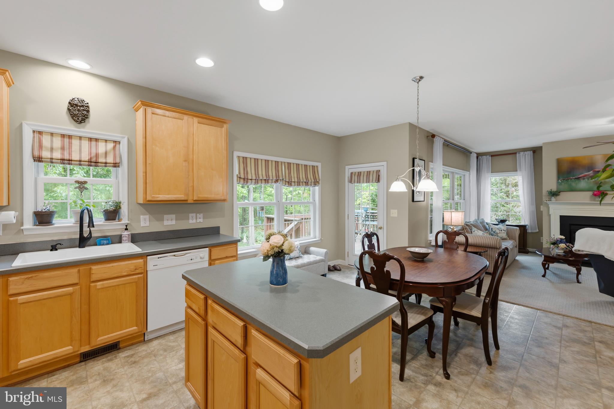 107 Sunset Circle Cross Junction, VA 22625 - Photo 15 of 35 Kitchen/dining area w/ exit to rear deck