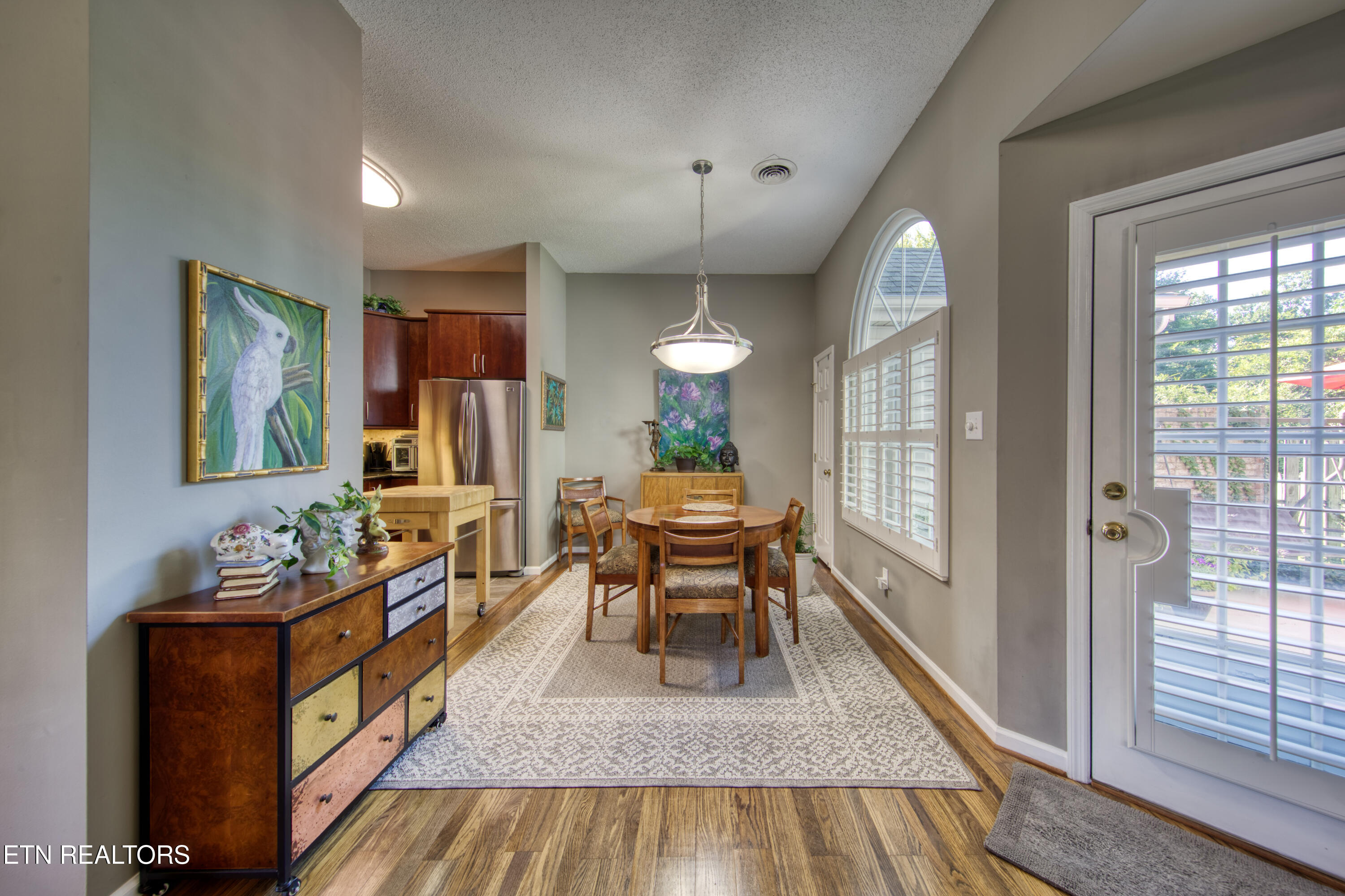 3433 Laurel View Road Knoxville, TN 37917 - Photo 4 of 24 0H3A2212_24