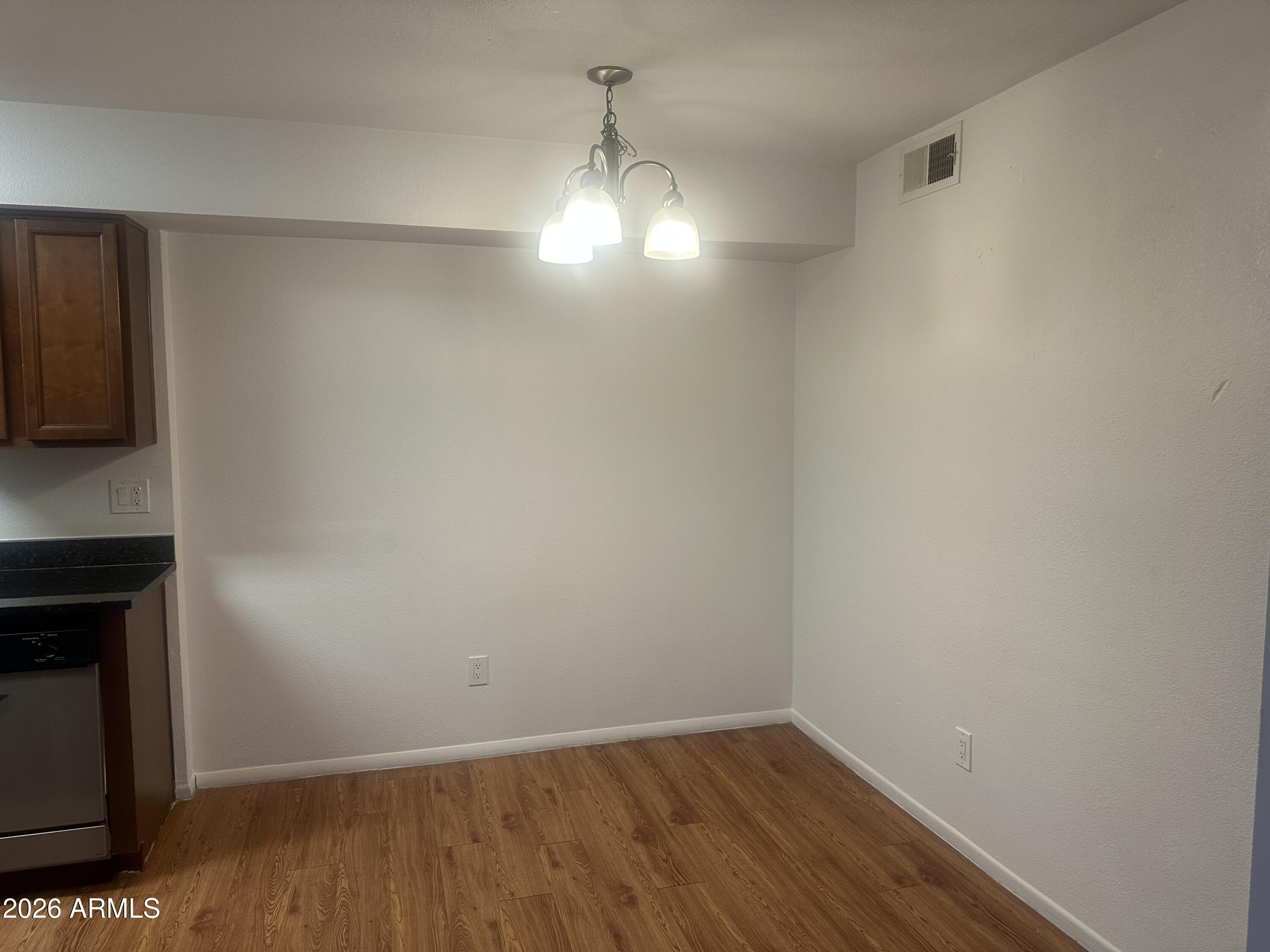2625 East Indian School Road, Unit 221 Phoenix, AZ 85016 - Photo 8 of 17 IMG_3127