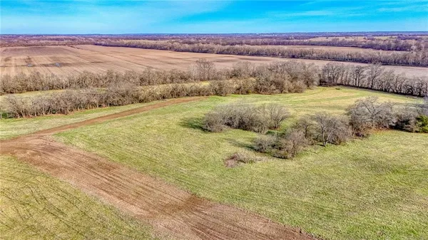 $112,725 | 11 Eagle Ridge, Warrensburg, MO 64093
