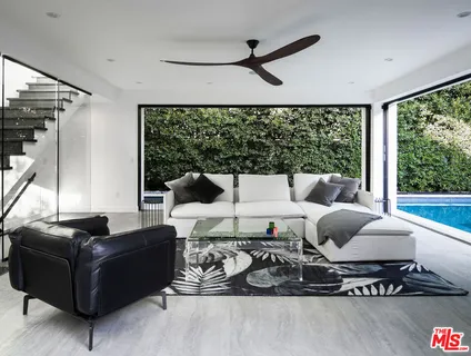 $10,599,999 | 810 North Orlando Avenue, West Hollywood, CA 90069