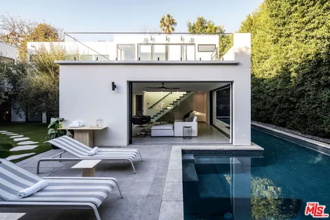 $10,599,999 | 810 North Orlando Avenue, West Hollywood, CA 90069