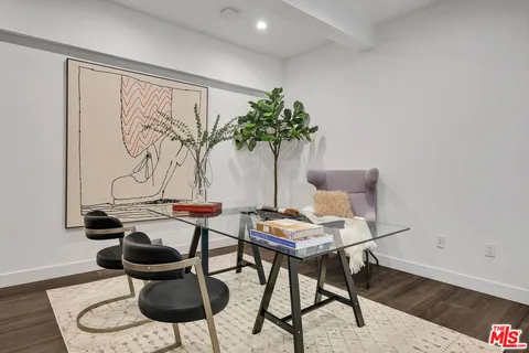 $10,599,999 | 810 North Orlando Avenue, West Hollywood, CA 90069