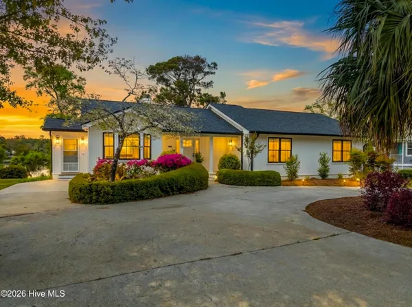 $1,874,000 | 218 Olde Point Loop, Hampstead, NC 28443