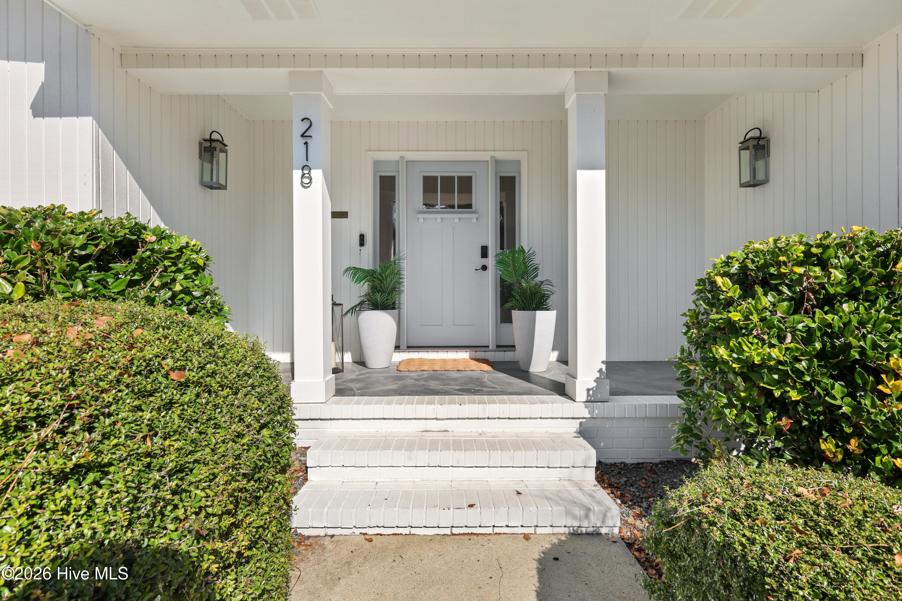 218 Olde Point Loop Hampstead, NC 28443 - Photo 5 of 54 4_img_3346