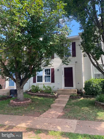 $2,800 | 7049 Rogue Forest Lane, Gainesville, VA 20155