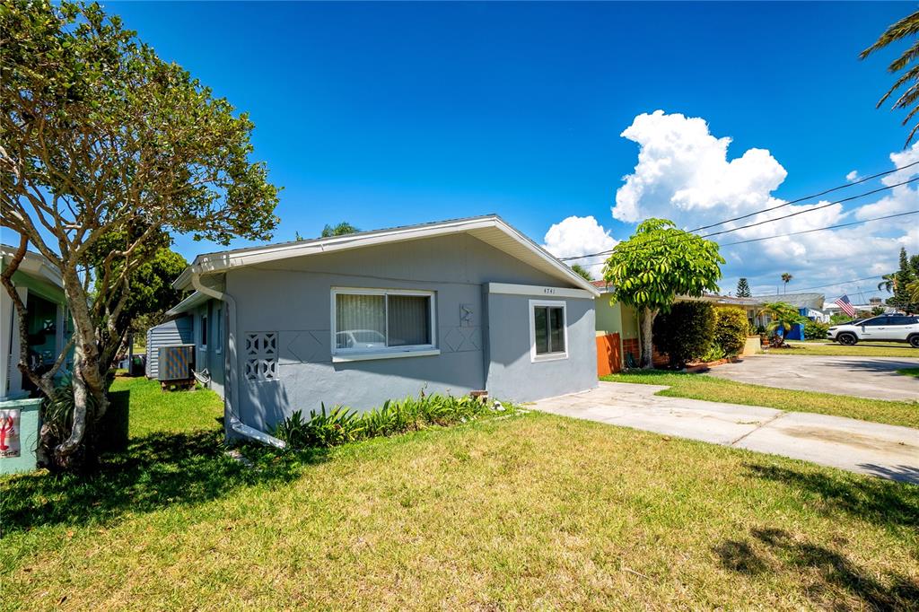 4741 Floramar Terrace New Port Richey, FL 34652 - Photo 1 of 1 Gallery Image 1