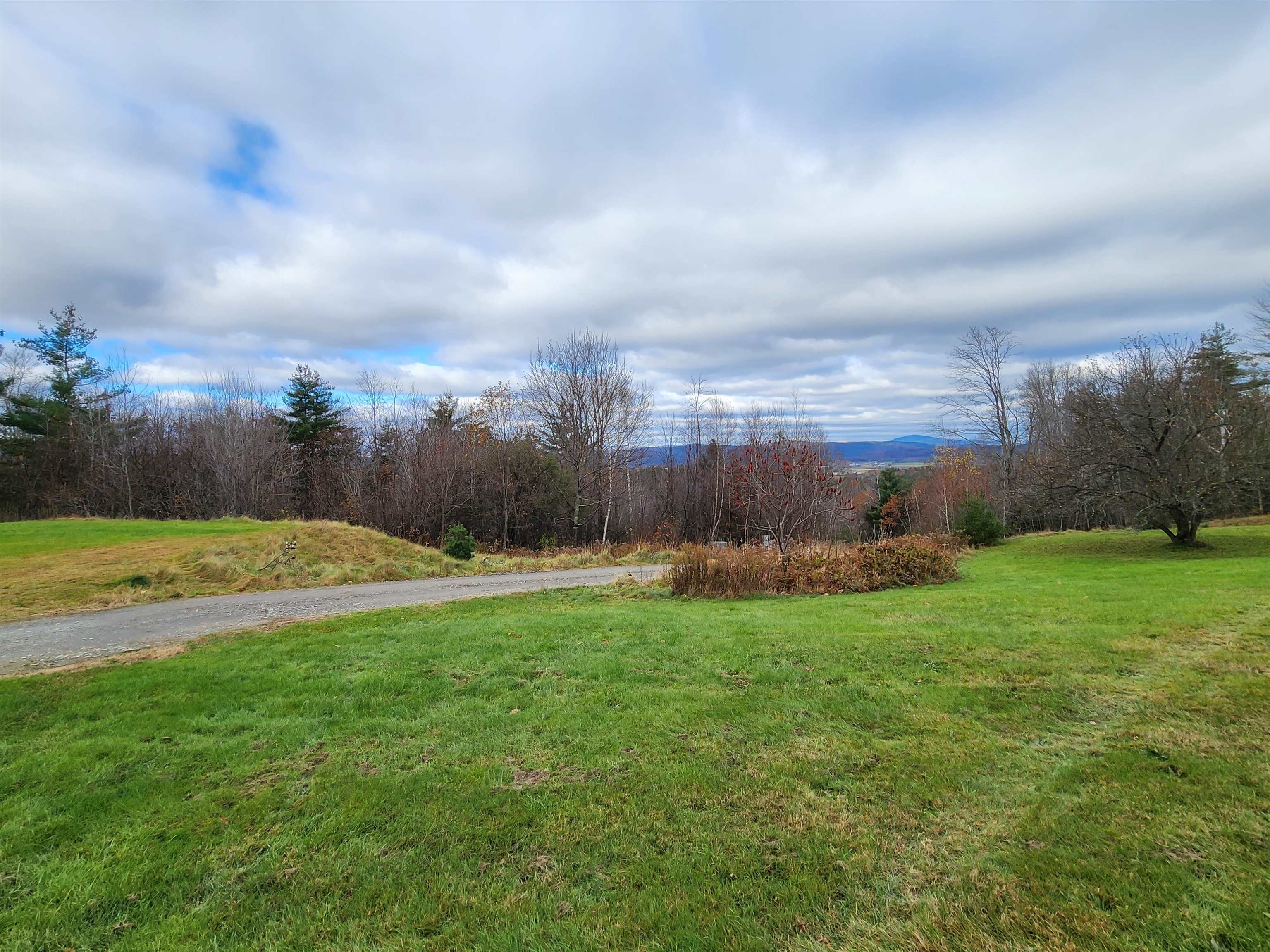 1872 County Road Haverhill, NH 03774 - Photo 23 of 33