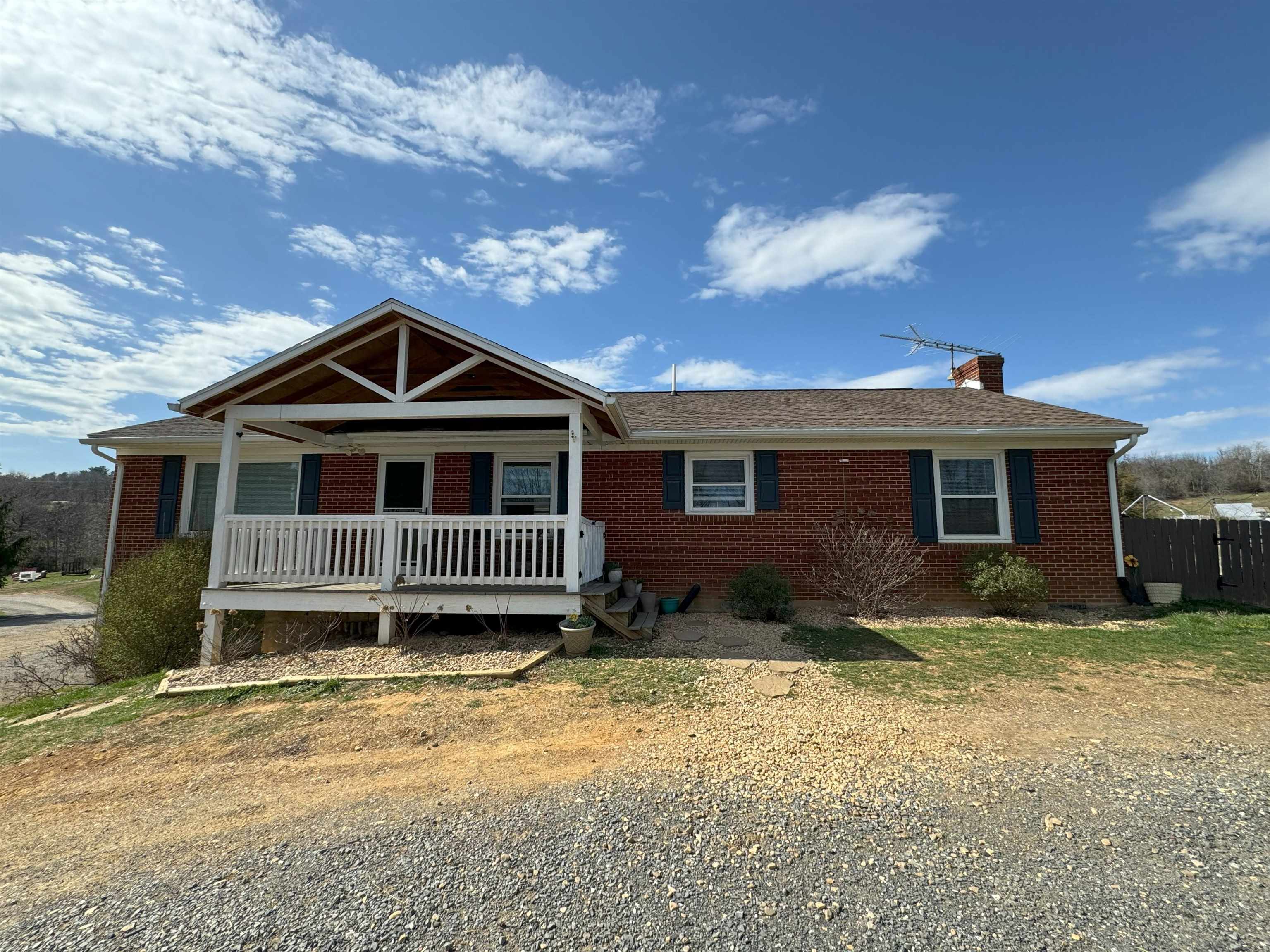 278 Sterrett Road Fairfield, VA 24435 - Photo 1 of 21 Gallery Image 1