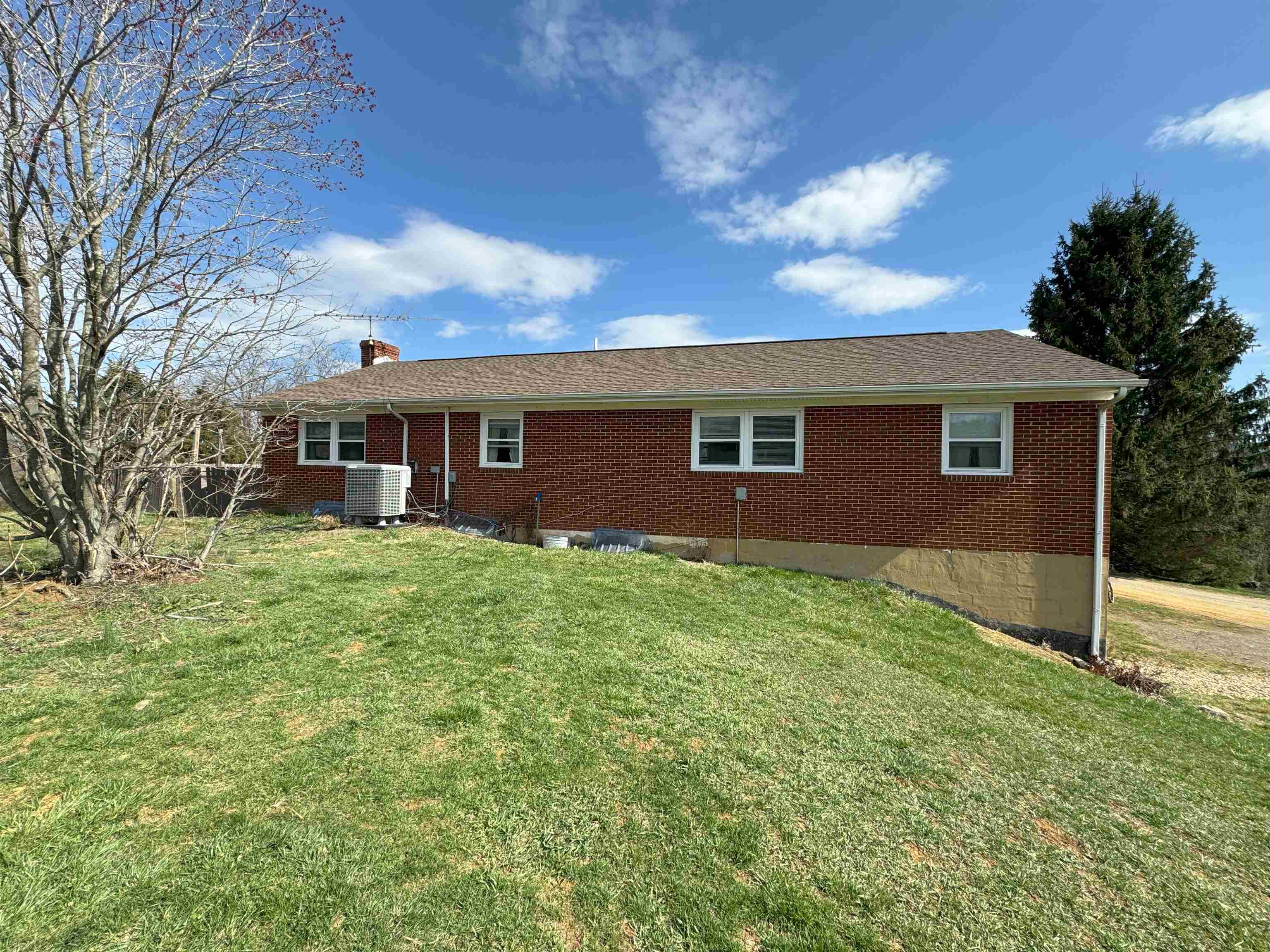 278 Sterrett Road Fairfield, VA 24435 - Photo 6 of 21 Gallery Image 6
