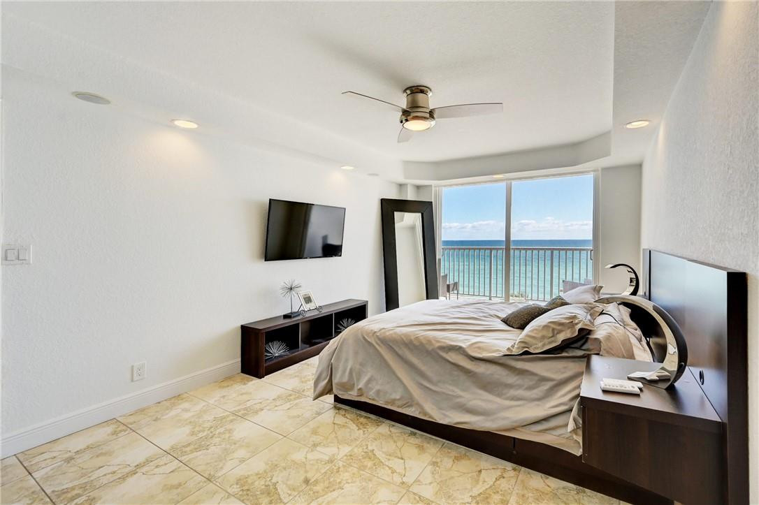 400 North Surf Road, Unit 602 Hollywood, FL 33019 - Photo 11 of 20 Photo 11