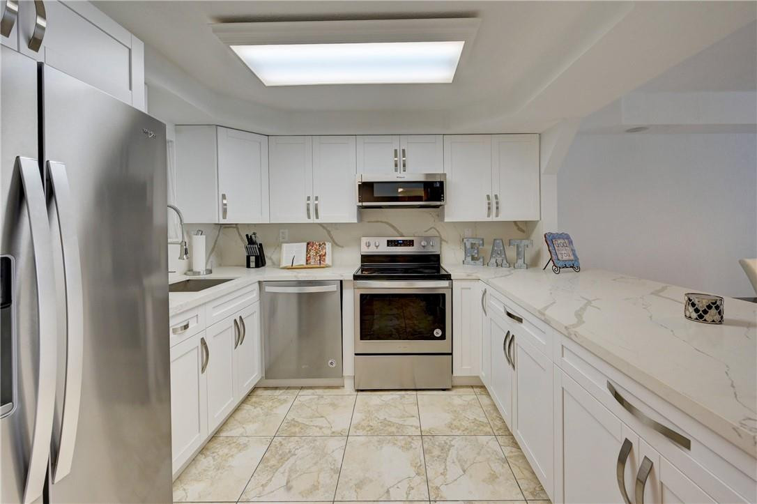 400 North Surf Road, Unit 602 Hollywood, FL 33019 - Photo 5 of 20 Photo 5