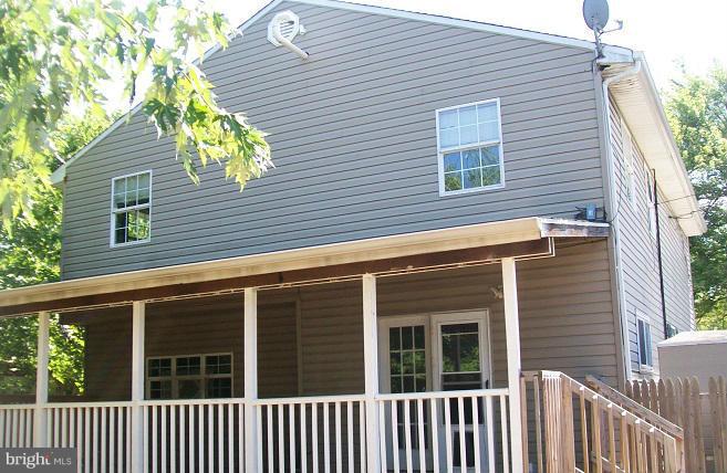 8214 Watersedge Road Baltimore, MD 21222 - Photo 2 of 14 Exterior (Rear)