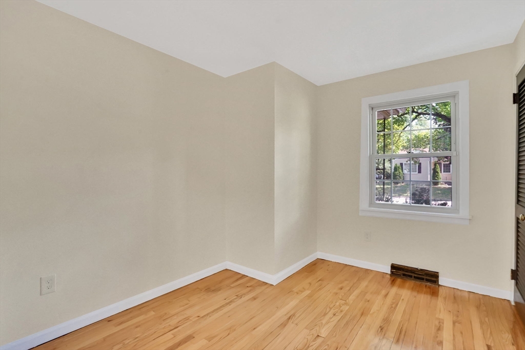 11 West Canton Circle Springfield, MA 01104 - Photo 24 of 36 Gallery Image 24