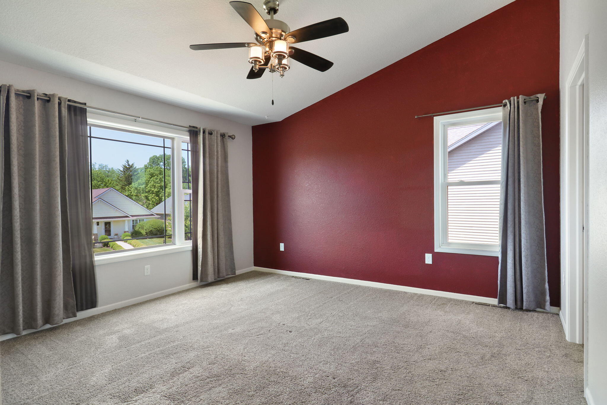 1116 Springbrook Drive Burlington, WI 53105 - Photo 12 of 26 12-web-or-mls-1116 SpringBrook Dr, Burli