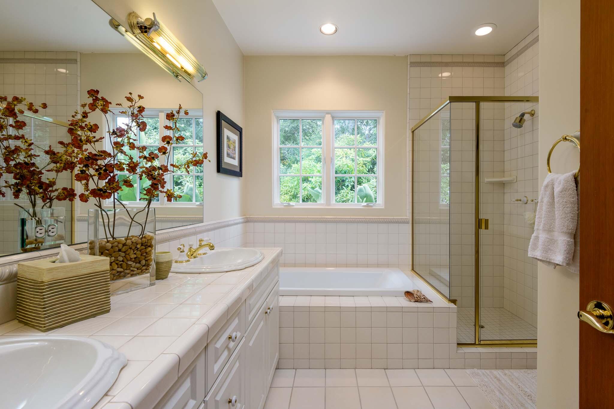 67 Olive Mill Road Santa Barbara, CA 93108 - Photo 17 of 33 Primary bathroom