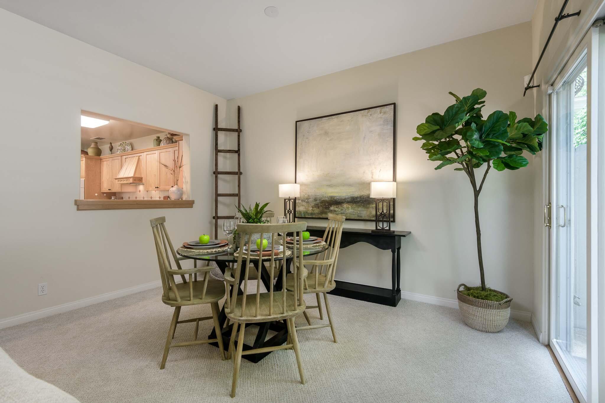 67 Olive Mill Road Santa Barbara, CA 93108 - Photo 8 of 33 Dining area