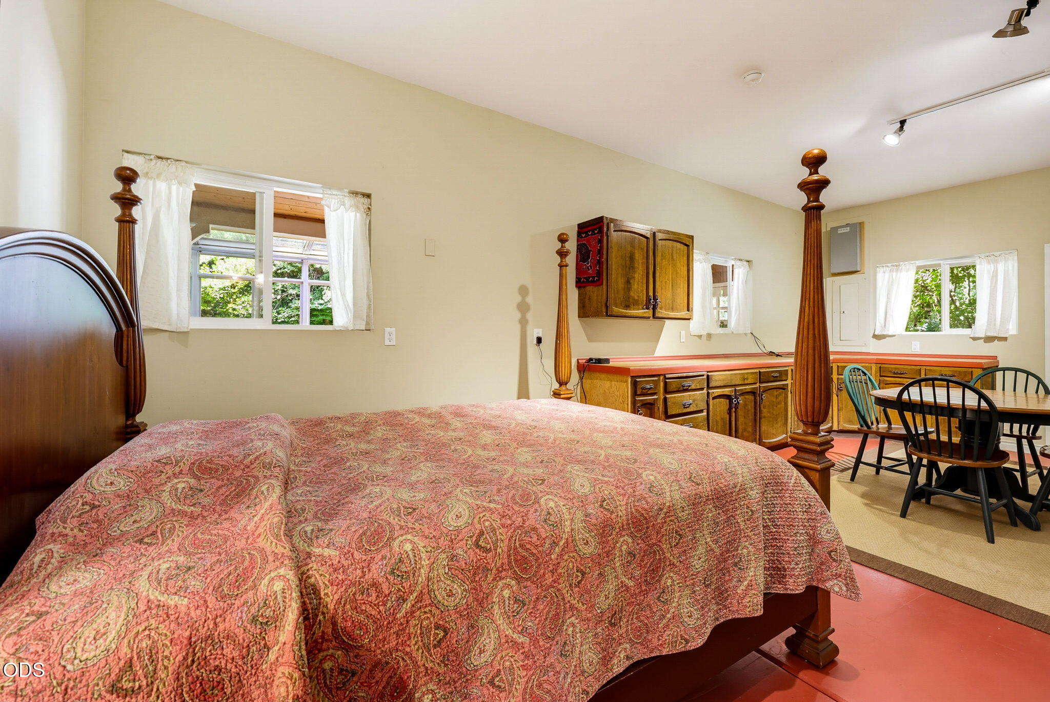 7935 Upper Applegate Road Jacksonville, OR 97530 - Photo 55 of 103