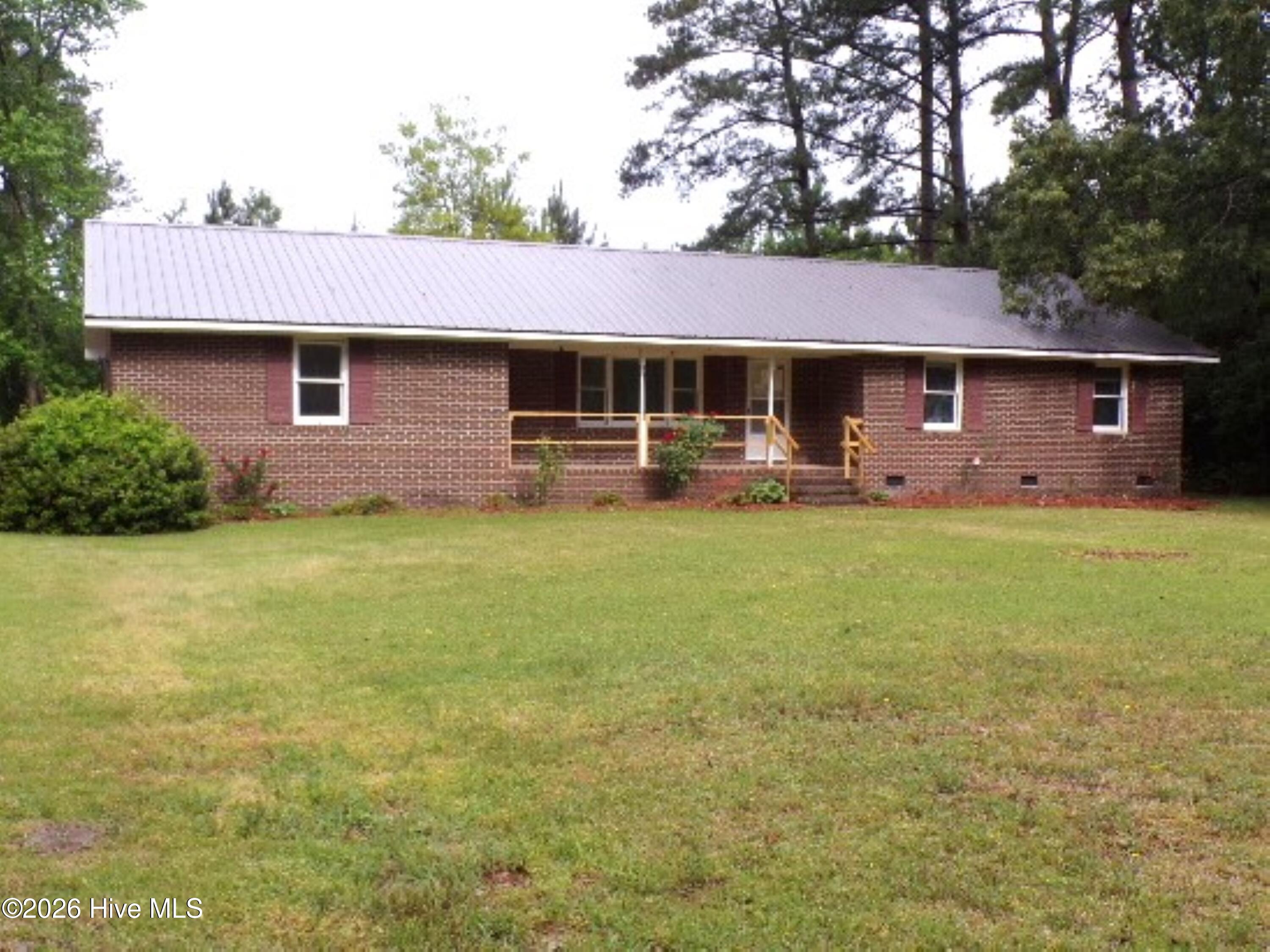 3304 Tar Landing Road, Williamston 27892