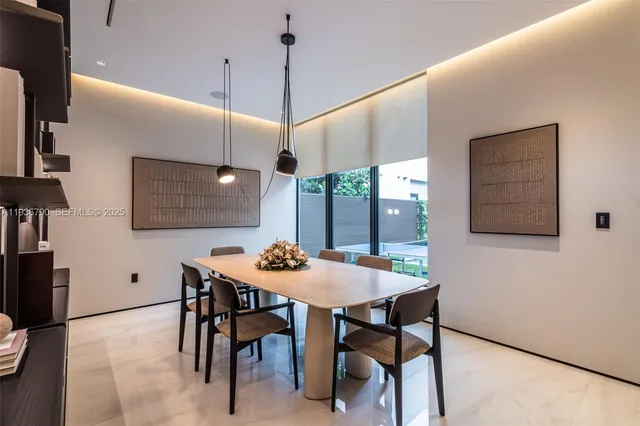 $4,275,000 | 10540 Northwest 67th Terrace, Doral, FL 33178