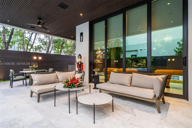 $4,275,000 | 10540 Northwest 67th Terrace, Doral, FL 33178