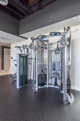 $4,275,000 | 10540 Northwest 67th Terrace, Doral, FL 33178