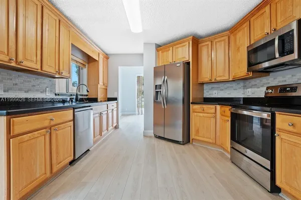$5,500 | 7685 Northwest 62nd Way, Unit WAY, Parkland, FL 33067