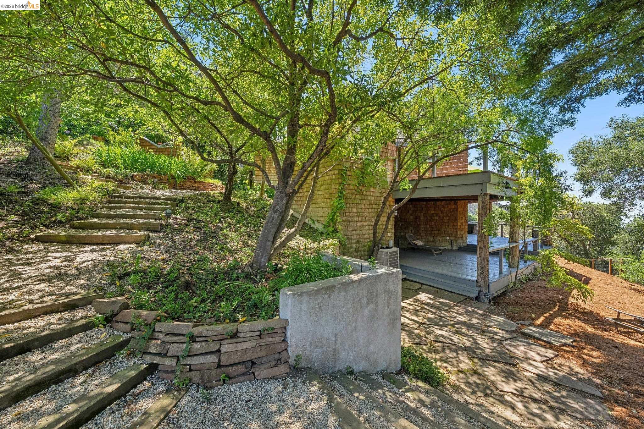 2223 Tunnel Road Oakland, CA 94611 - Photo 49 of 61
